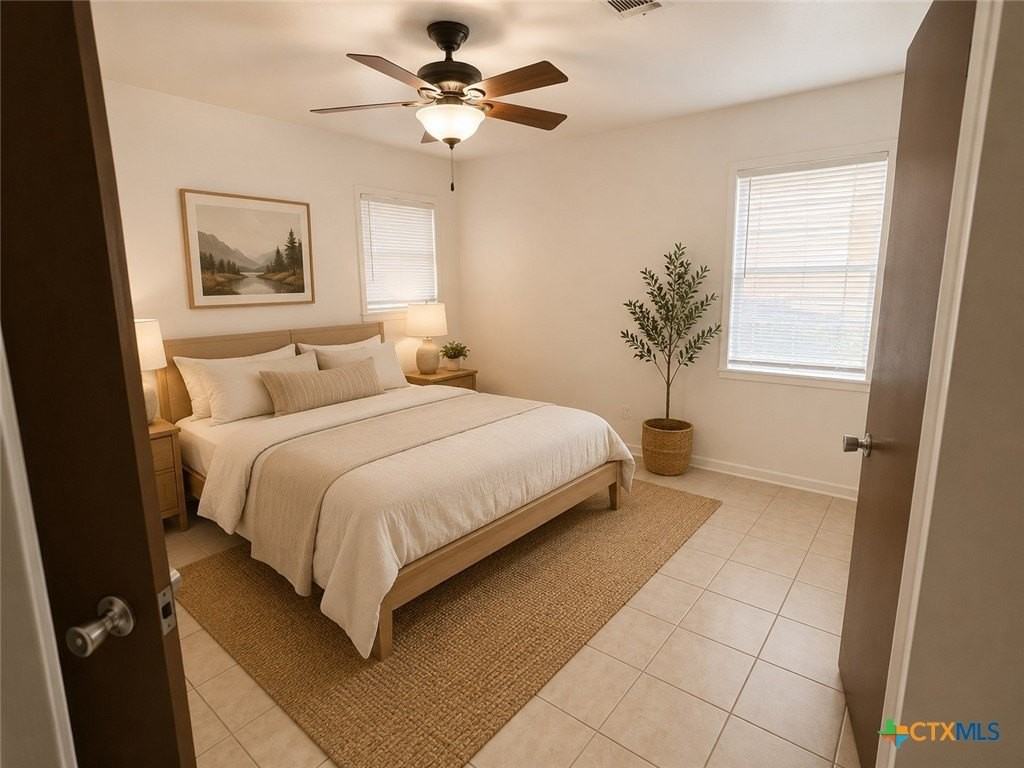 511 Milam St - Photo 7 of 12