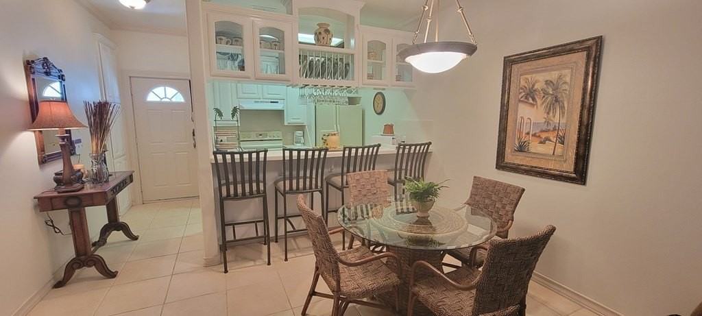 107 E Bahama St #7 - Photo 4 of 16