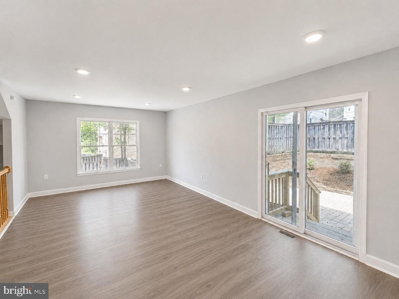 806 Hr Dr Se - Photo 5 of 20