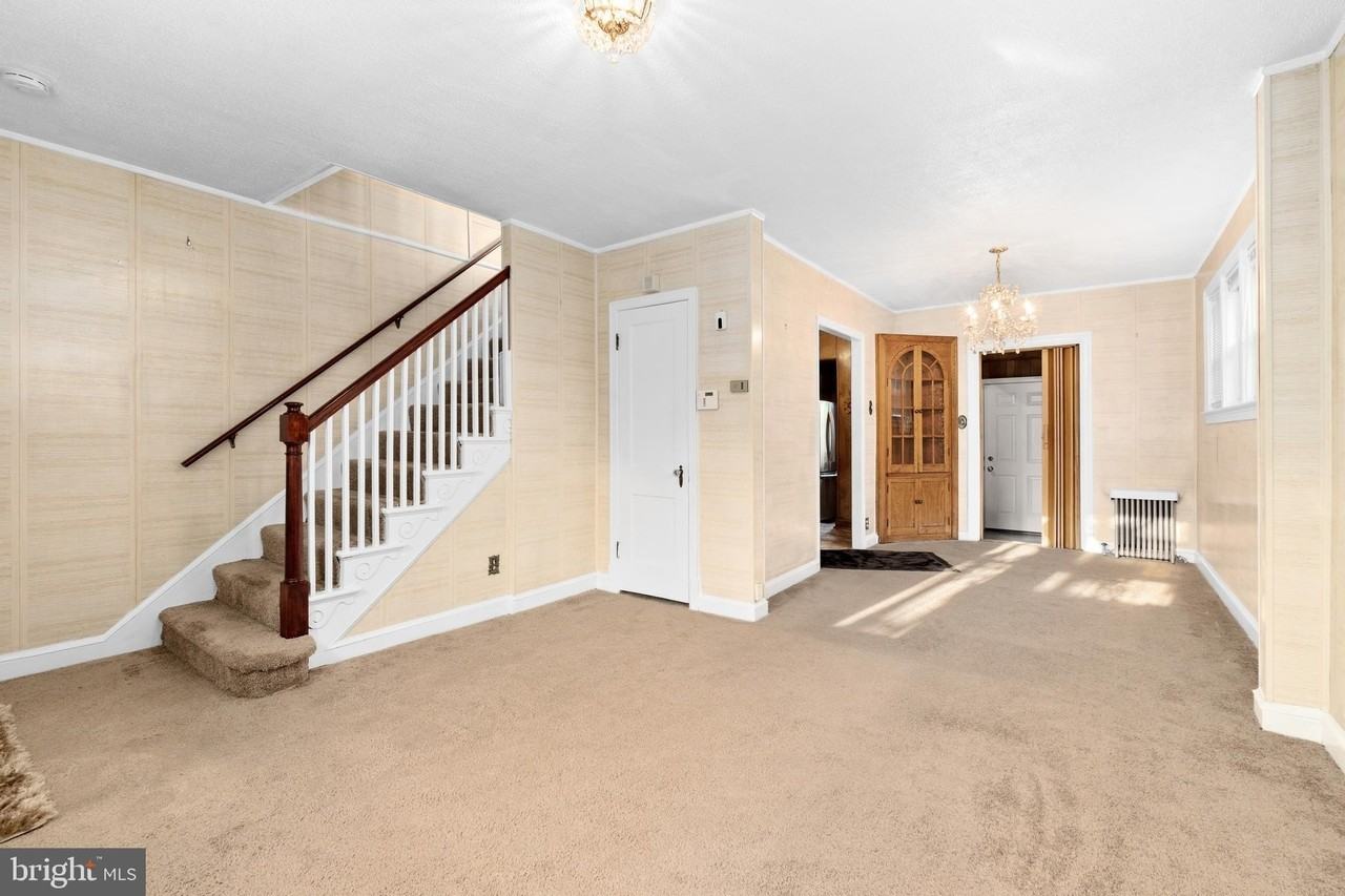2835 4th St Ne - Photo 4 of 28