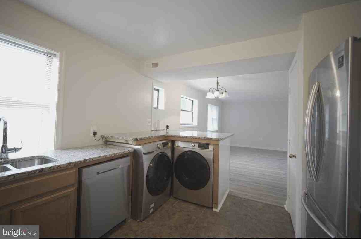 3287 15th Pl Se #102 - Photo 7 of 18