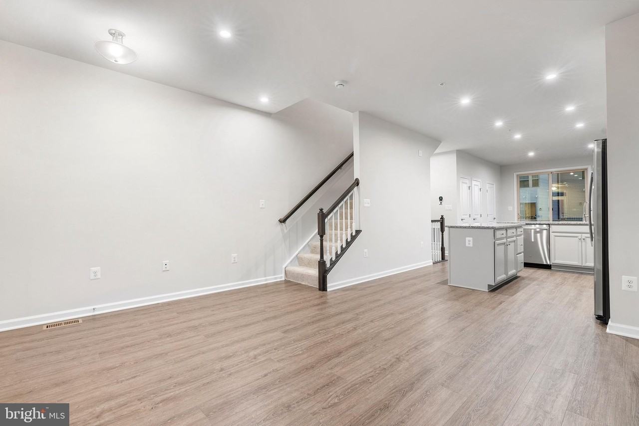3442 Jacobs Ford Way - Photo 7 of 31