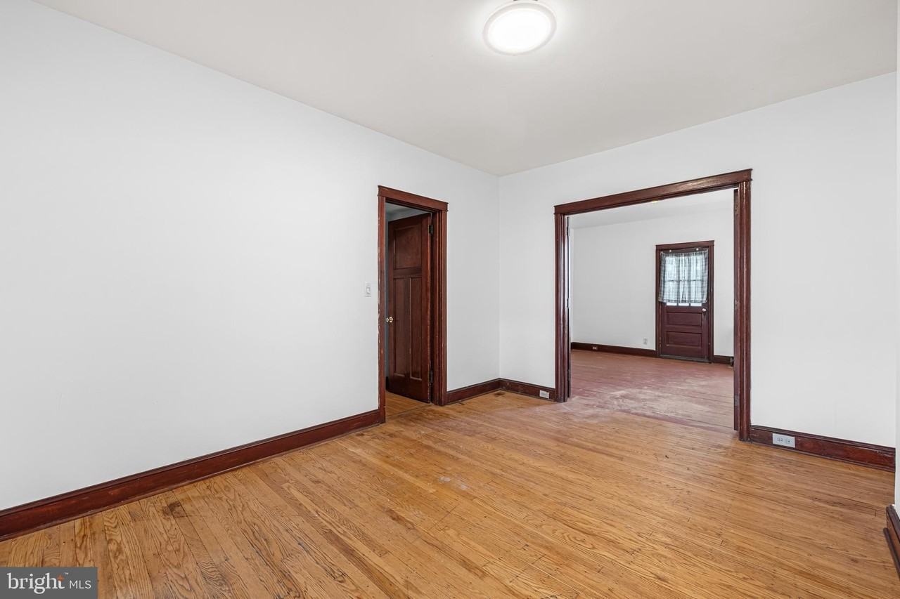 315 Elrino St - Photo 5 of 14
