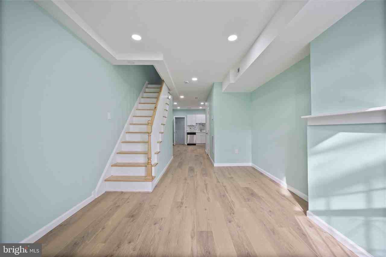 1316 Mchenry St - Photo 5 of 30