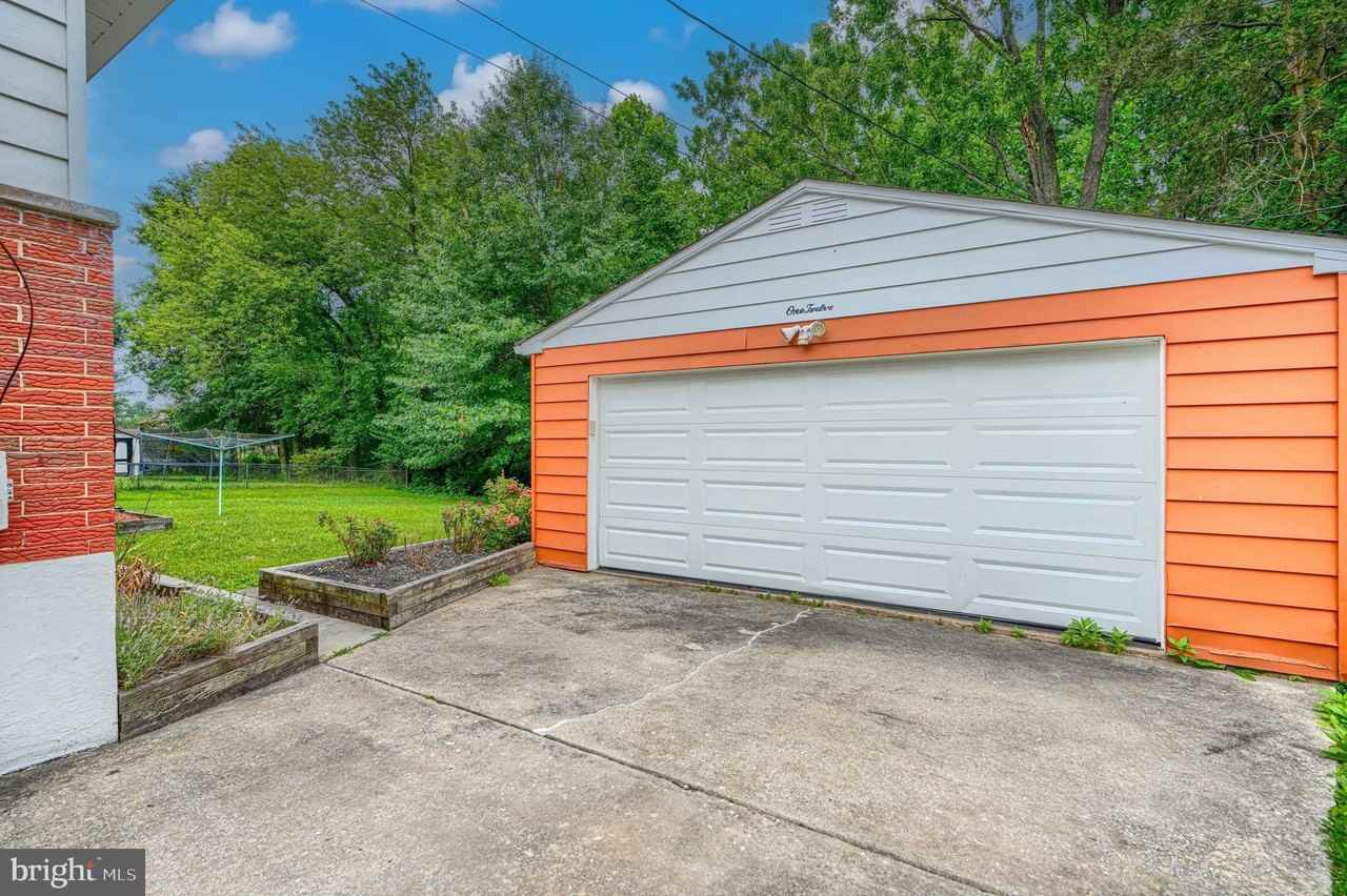 112 Springside Dr - Photo 3 of 26
