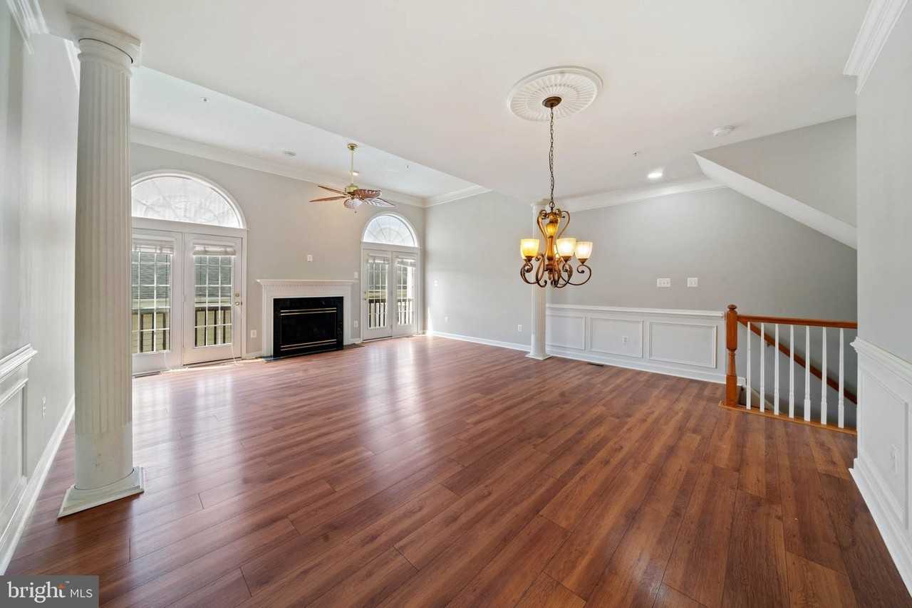 3616 Sprigg St S - Photo 2 of 29