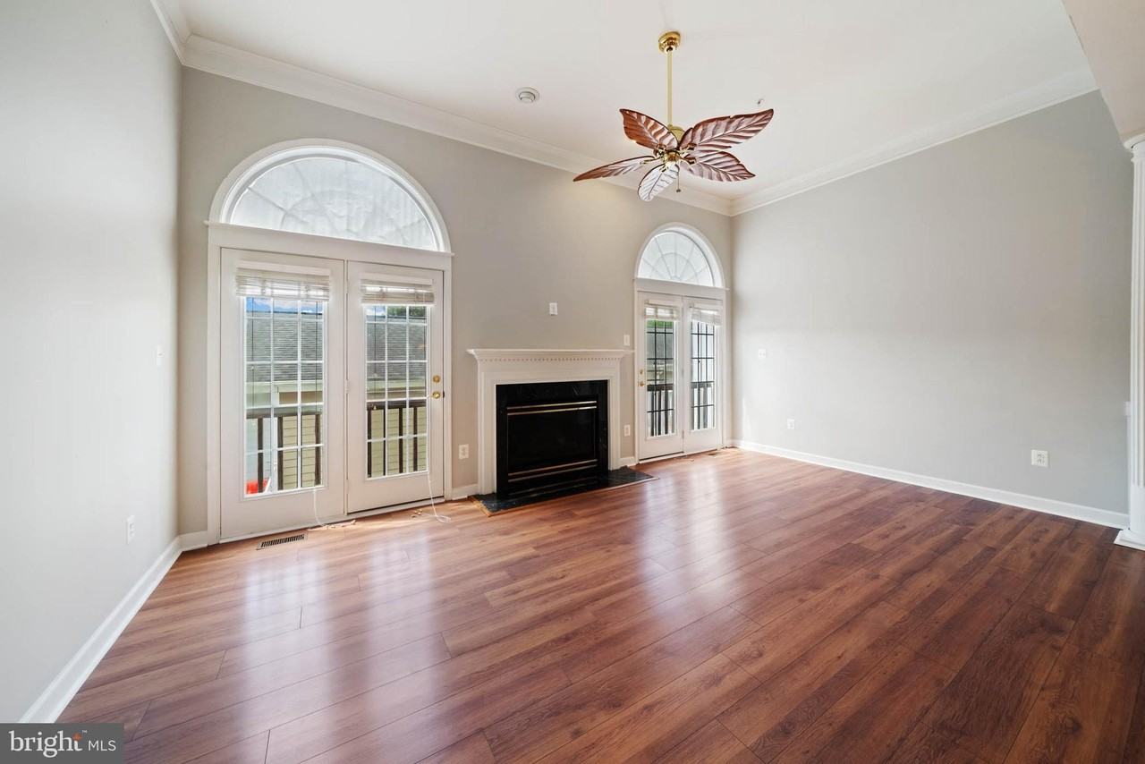 3616 Sprigg St S - Photo 3 of 29