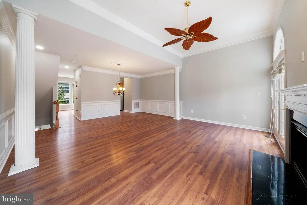 3616 Sprigg St S - Photo 5 of 29