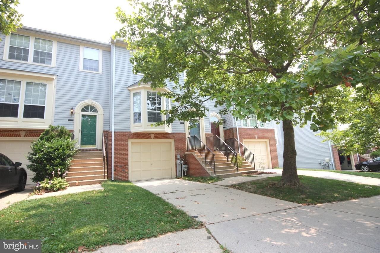 7782 Blueberry Hill Ln - Photo 2 of 27