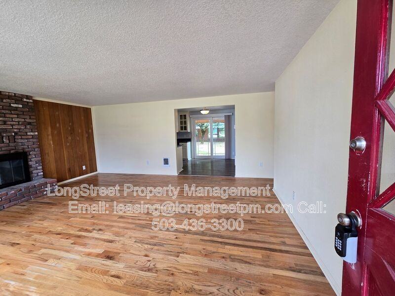 968 Nw Cleveland Ave - Photo 5 of 28