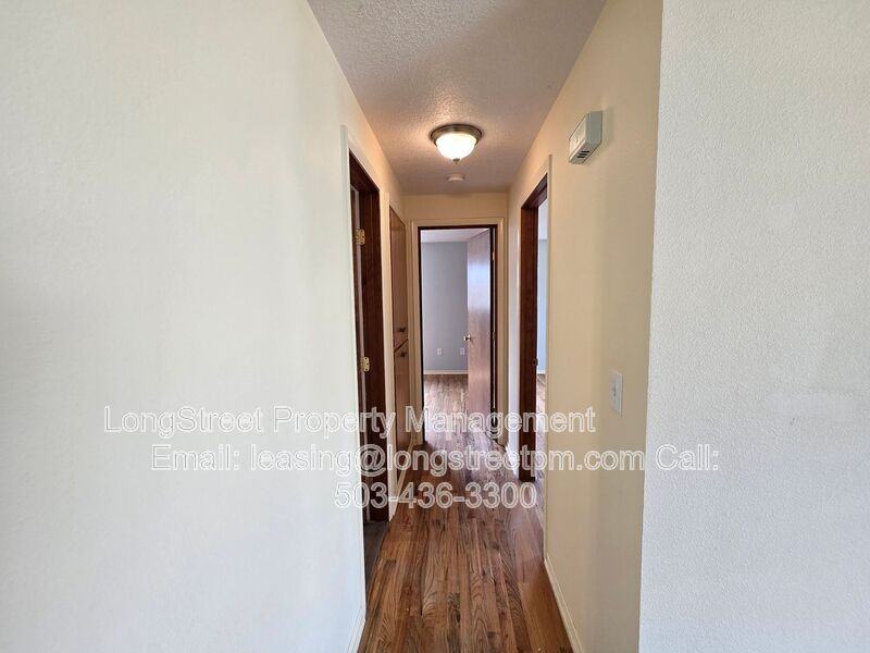 968 Nw Cleveland Ave - Photo 7 of 28