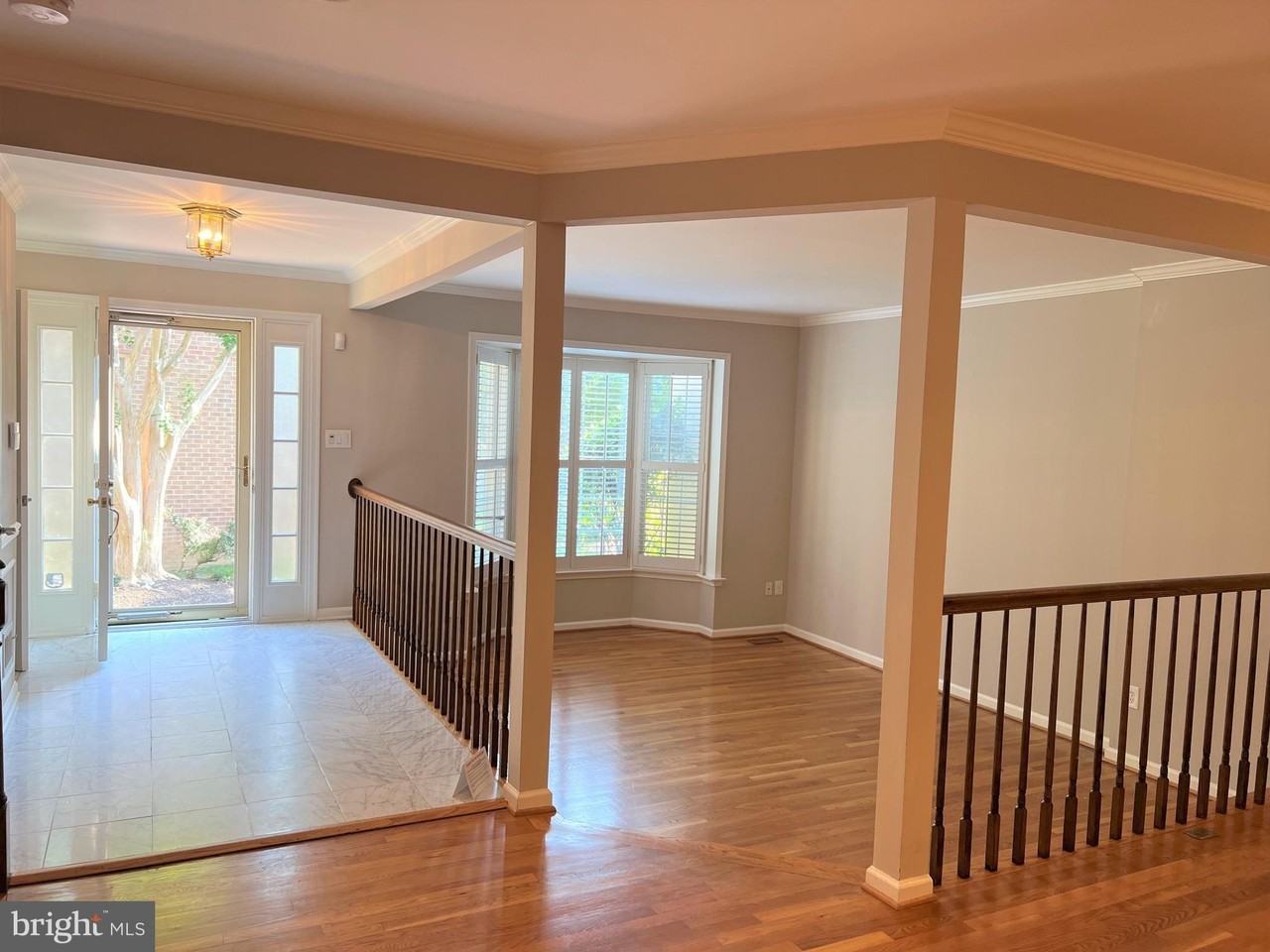 10783 Brewer House Rd - Photo 3 of 25