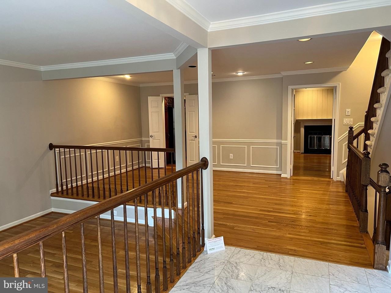 10783 Brewer House Rd - Photo 6 of 25