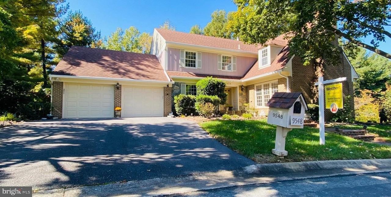 9548 Fox Hollow Dr - Photo 4 of 45