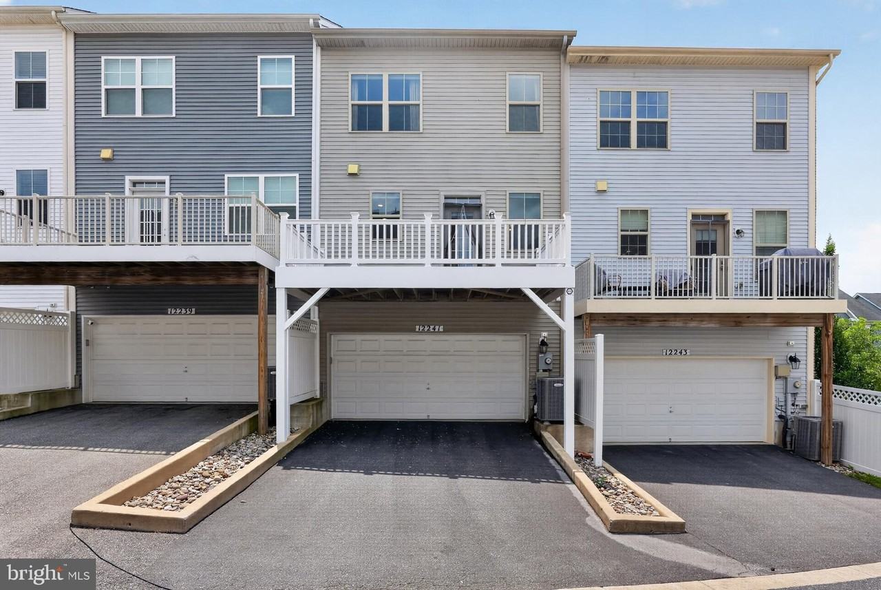 12241 Bluffwood Ter - Photo 6 of 38