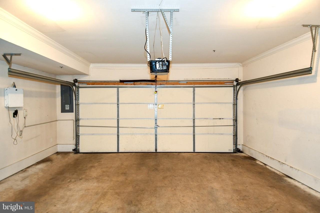 589 Cedar Spring St - Photo 6 of 43