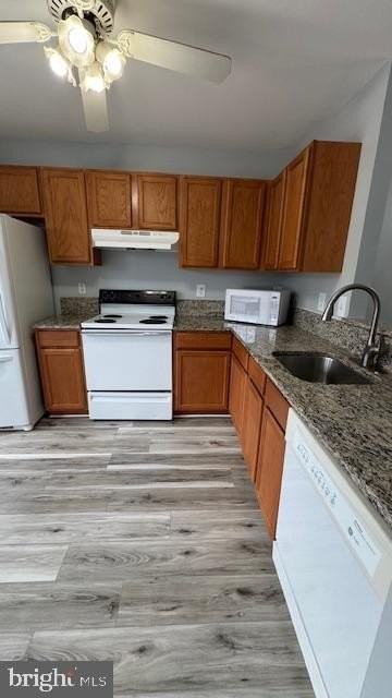 7927 Foxcrest Ct #7927 - Photo 4 of 21