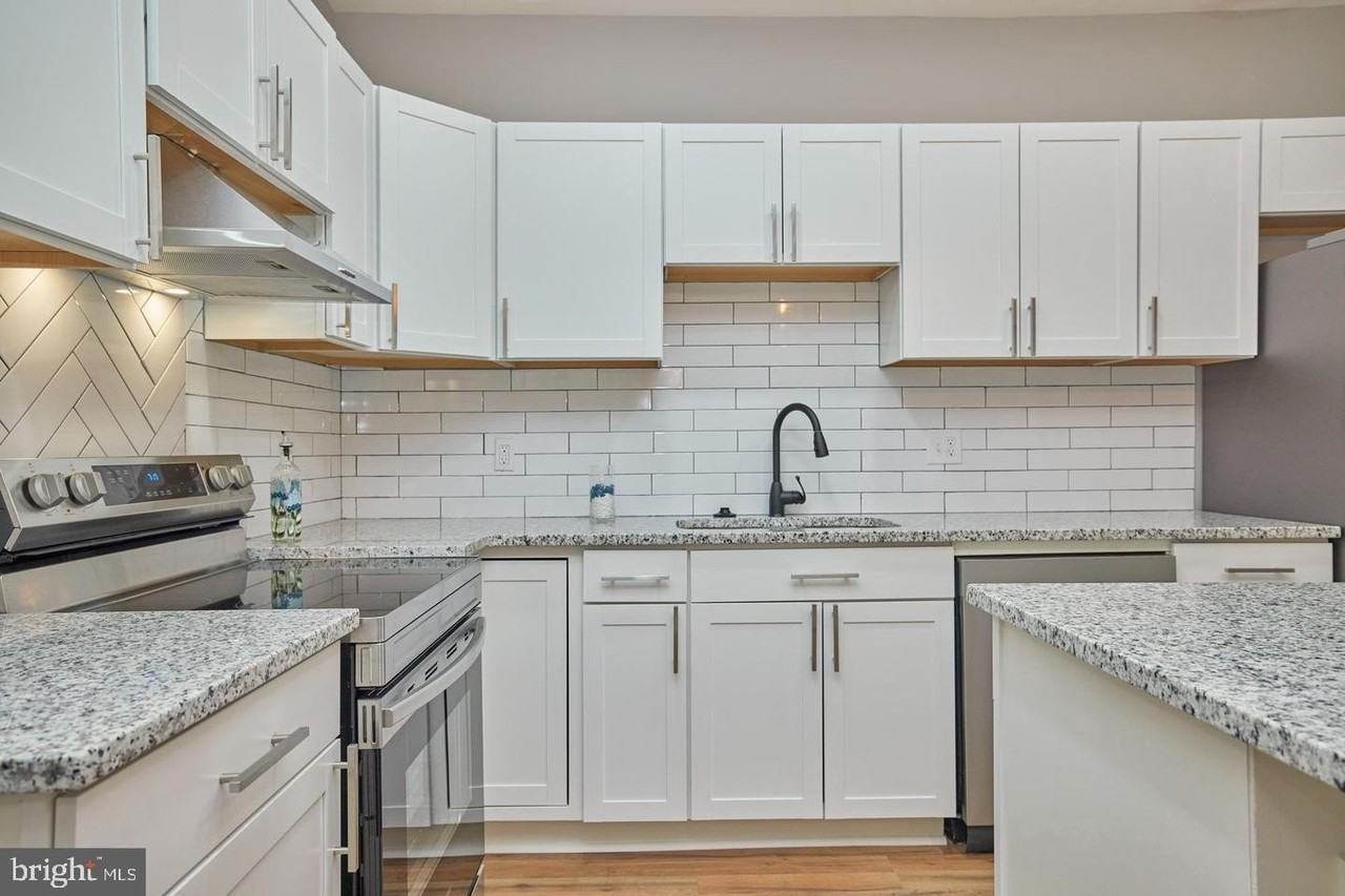 1516 Opus Ave - Photo 4 of 9