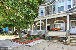 featured image of 234 W Douglass St