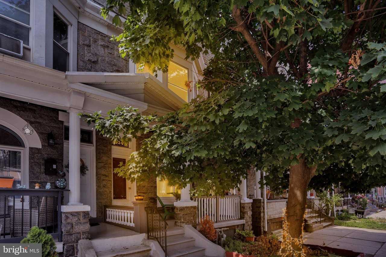 234 W Douglass St - Photo 2 of 31