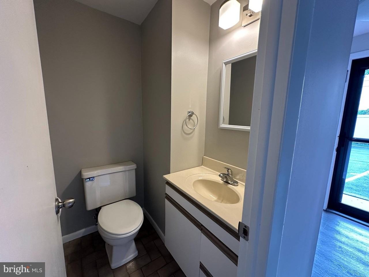 315 S Valley Forge Rd #3 - Photo 7 of 14