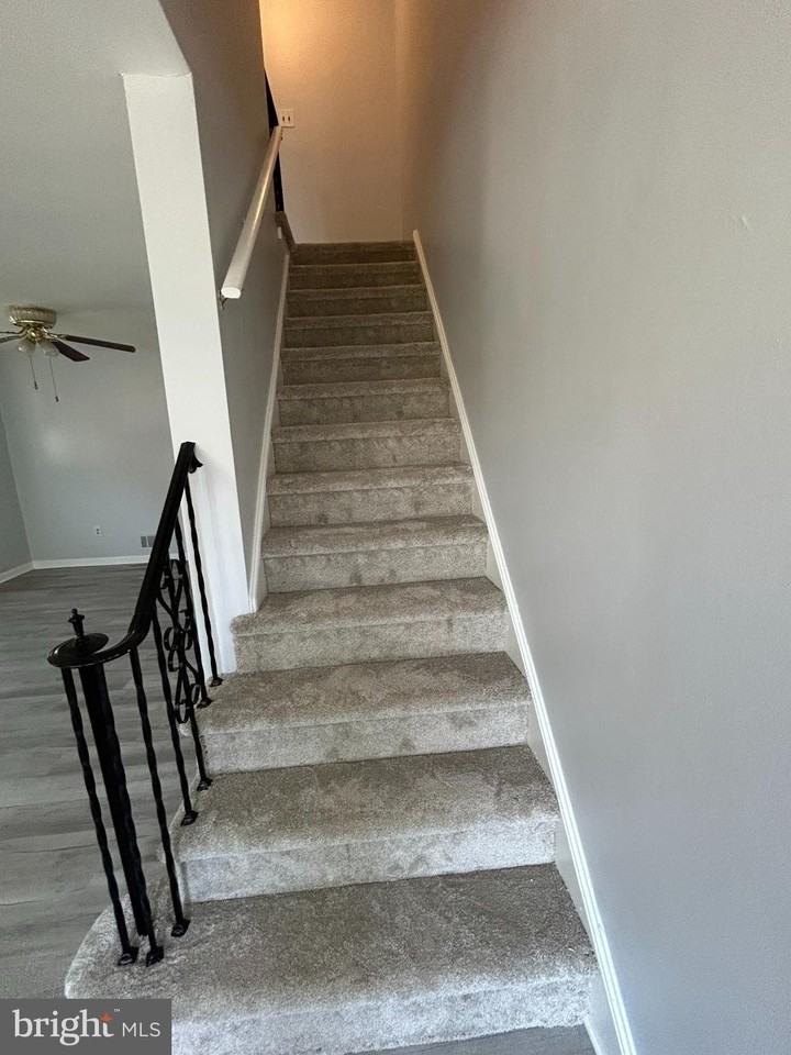 15 E Avon Rd - Photo 5 of 9