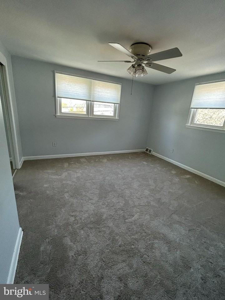 15 E Avon Rd - Photo 7 of 9