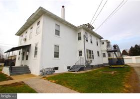 featured image of 15 Level Rd #5
