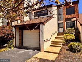 402 Harrison Pl - Photo 1 of 1