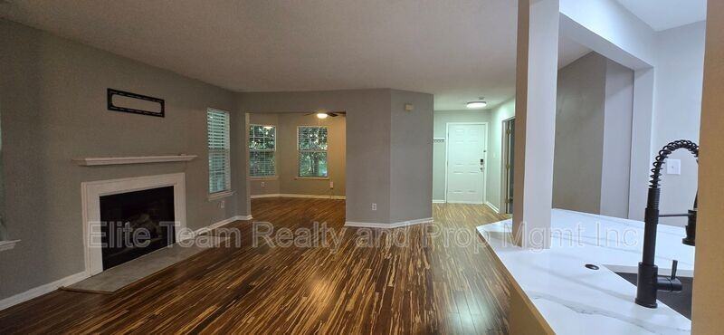 6039 Gray Gate Ln #B - Photo 6 of 23