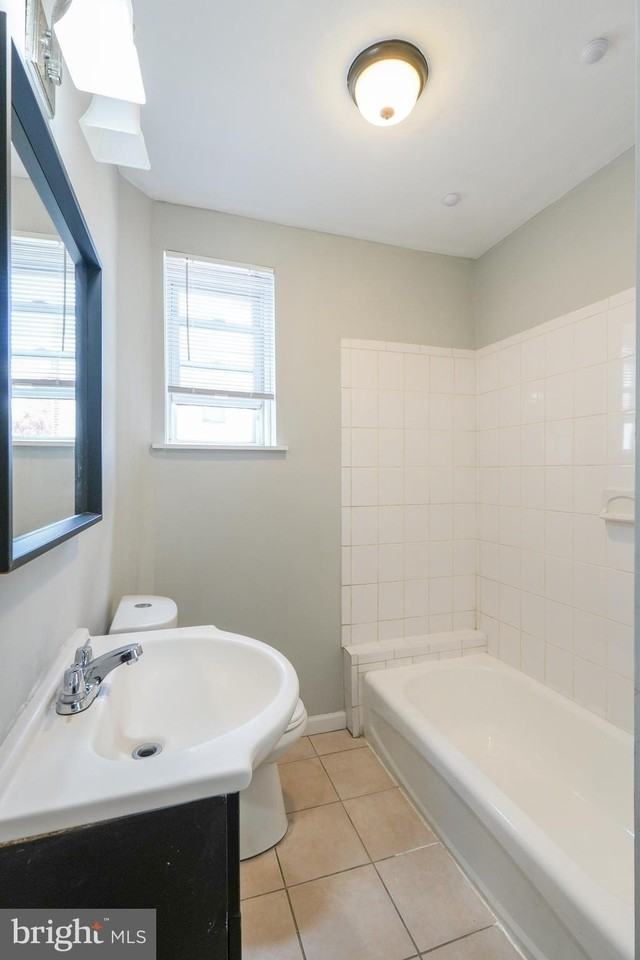 7401 Andrews Ave #1stFL - Photo 6 of 14