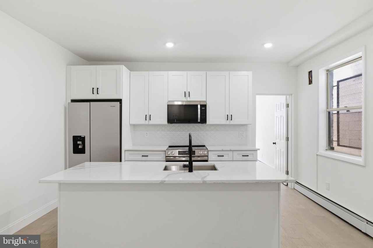 935 E Passyunk Ave #1 - Photo 2 of 23