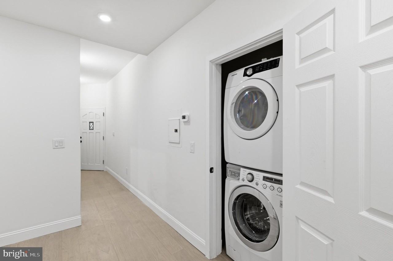935 E Passyunk Ave #1 - Photo 4 of 23