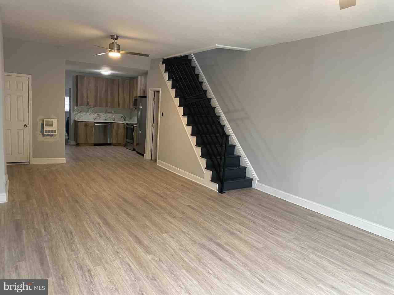 2850 D St - Photo 2 of 11