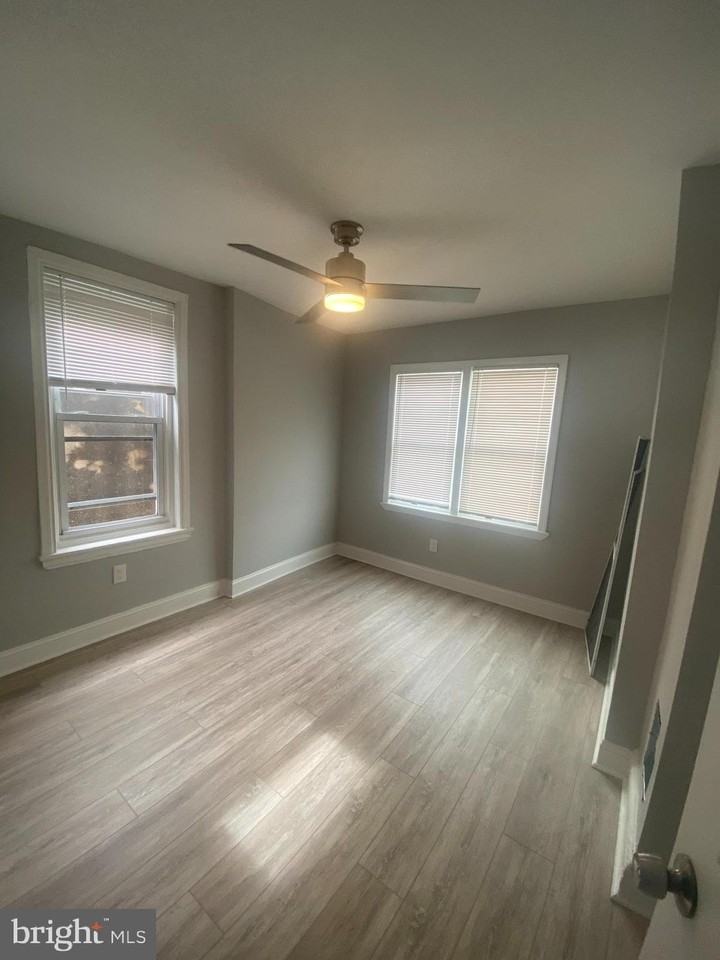 2850 D St - Photo 7 of 11