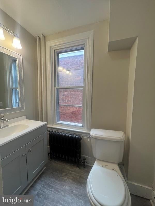 126 W Jackson St #1stFL - Photo 6 of 8