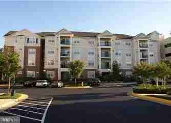 12957 Centre Park Cir #404