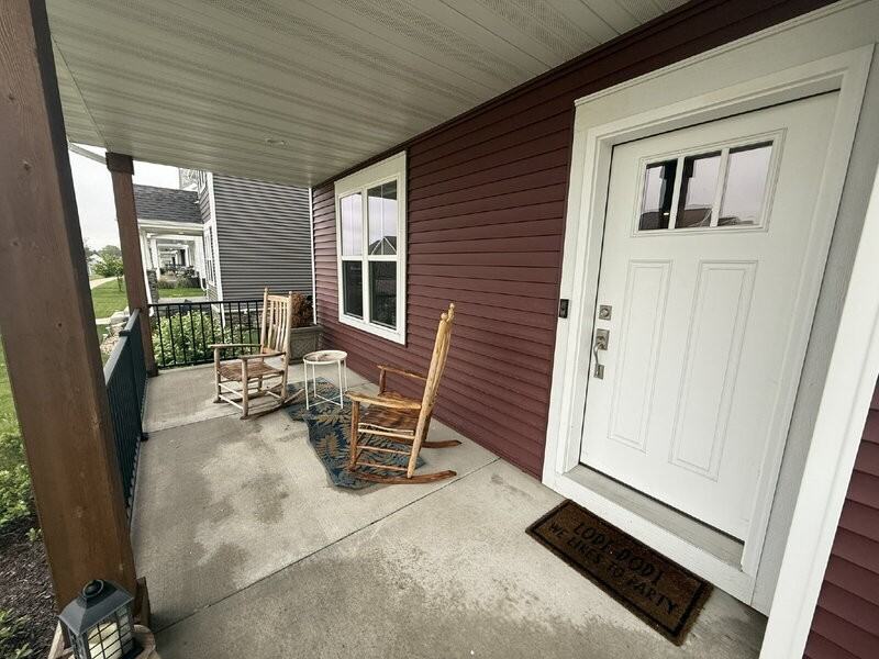 2865 Endive Dr - Photo 4 of 50