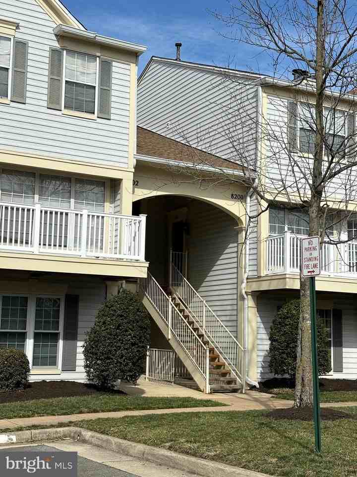 8202-C Crossbrook Ct #8202C - Photo 3 of 17