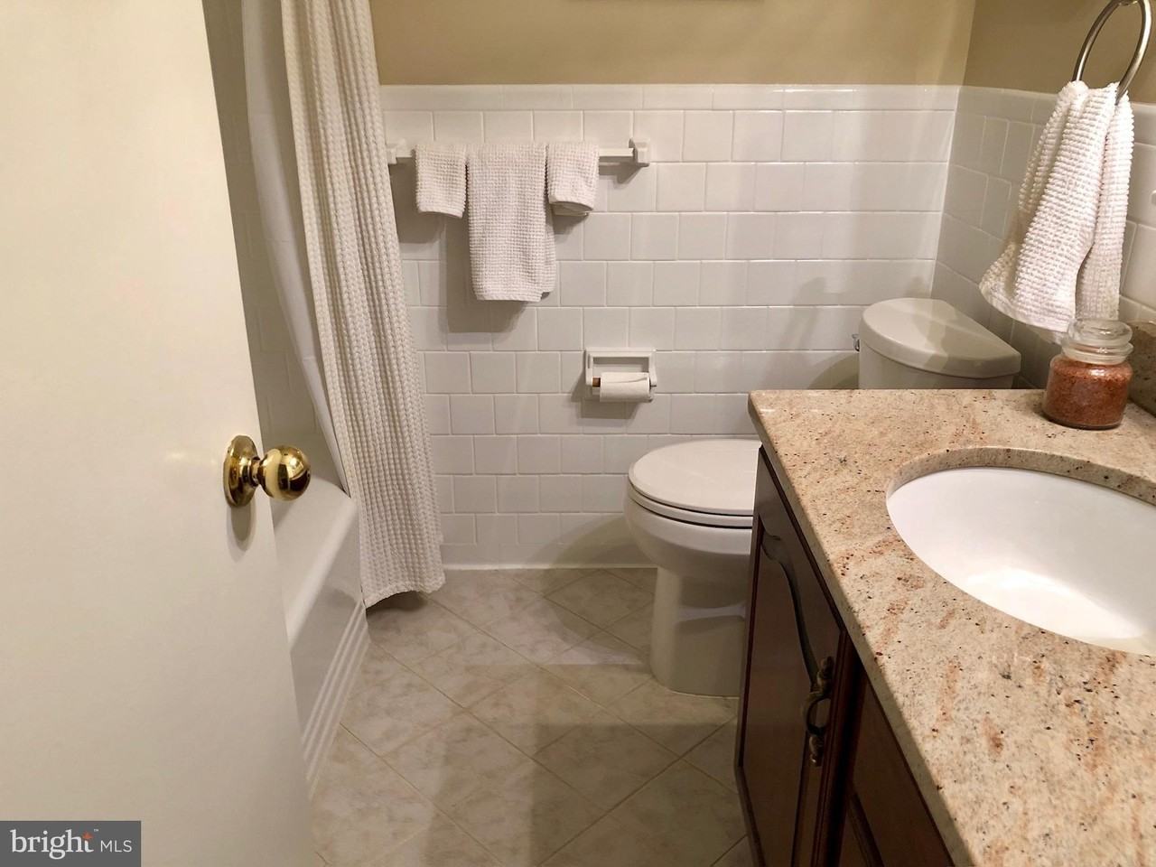 6910 Park Terrace Dr - Photo 6 of 47
