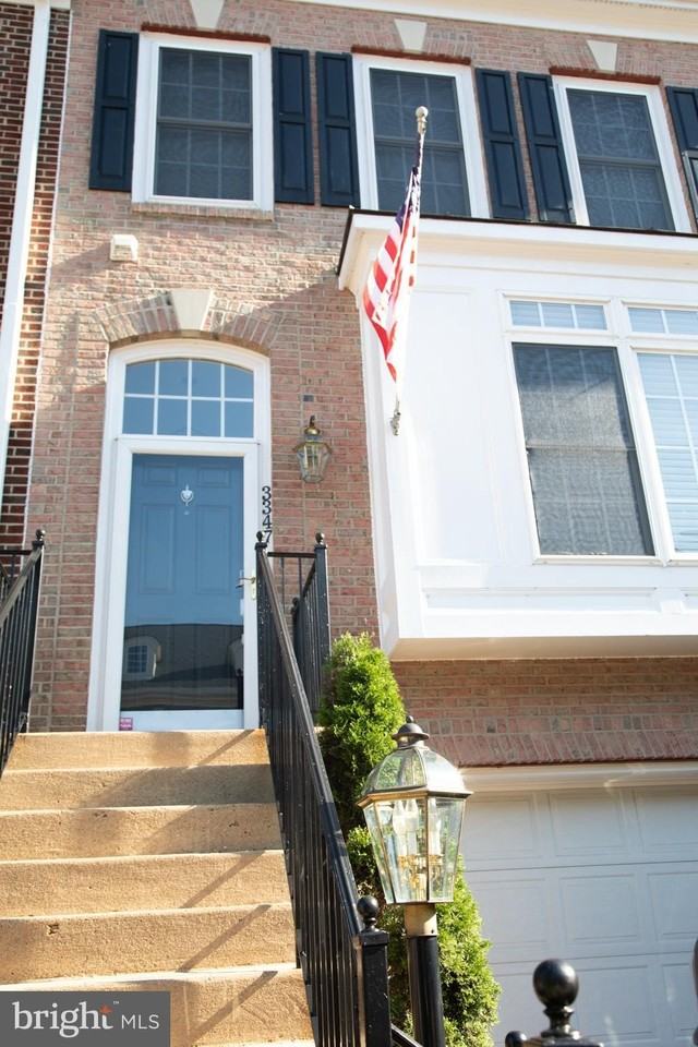 3347 Wilton Crest Ct - Photo 3 of 30