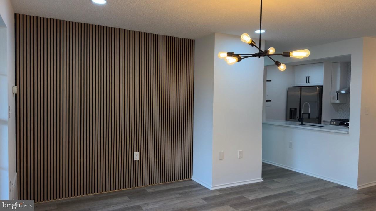 20991 Timber Ridge Ter #101 - Photo 4 of 22