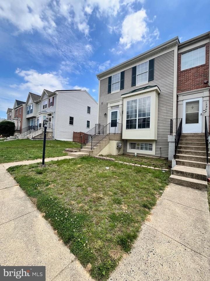 17367 Kildare Ln - Photo 3 of 23