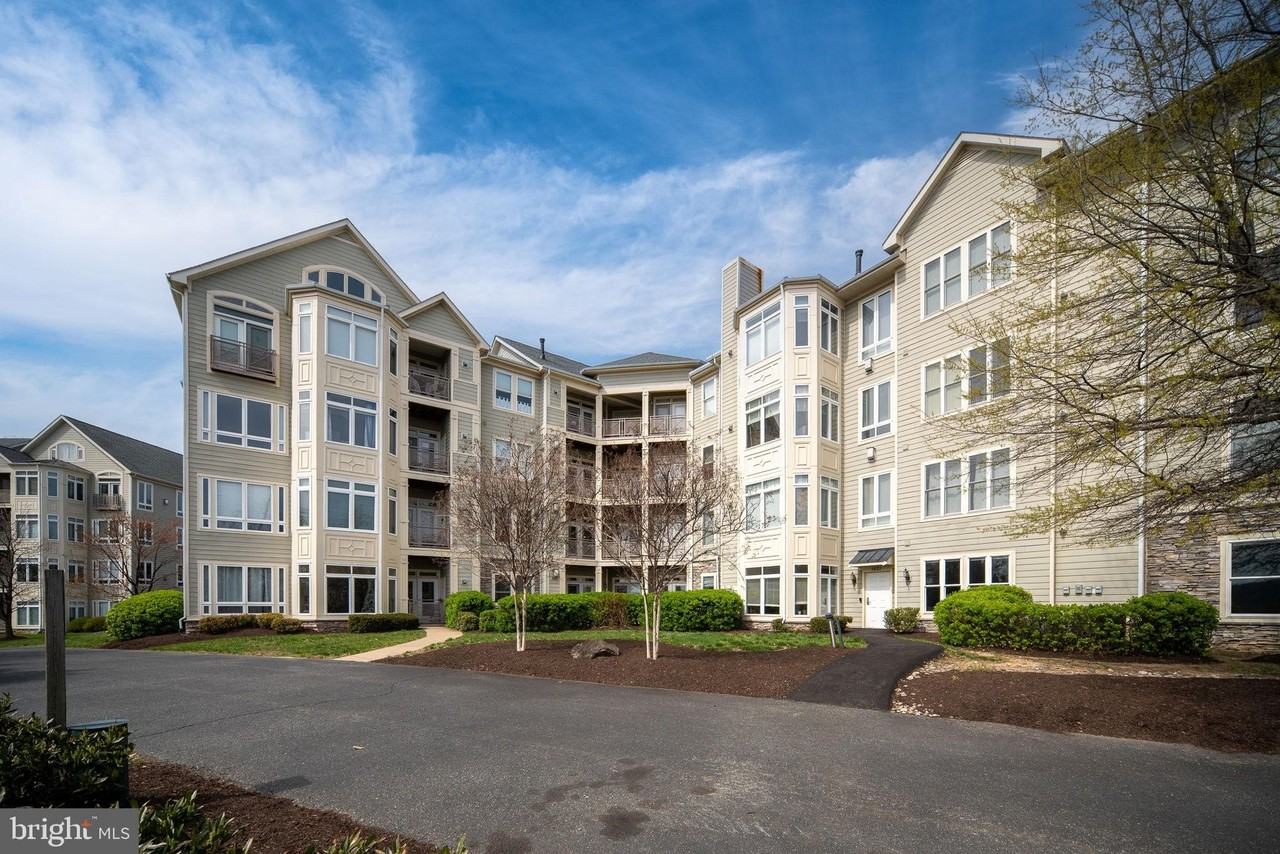 1621 Ladue Ct #107 - Photo 4 of 50