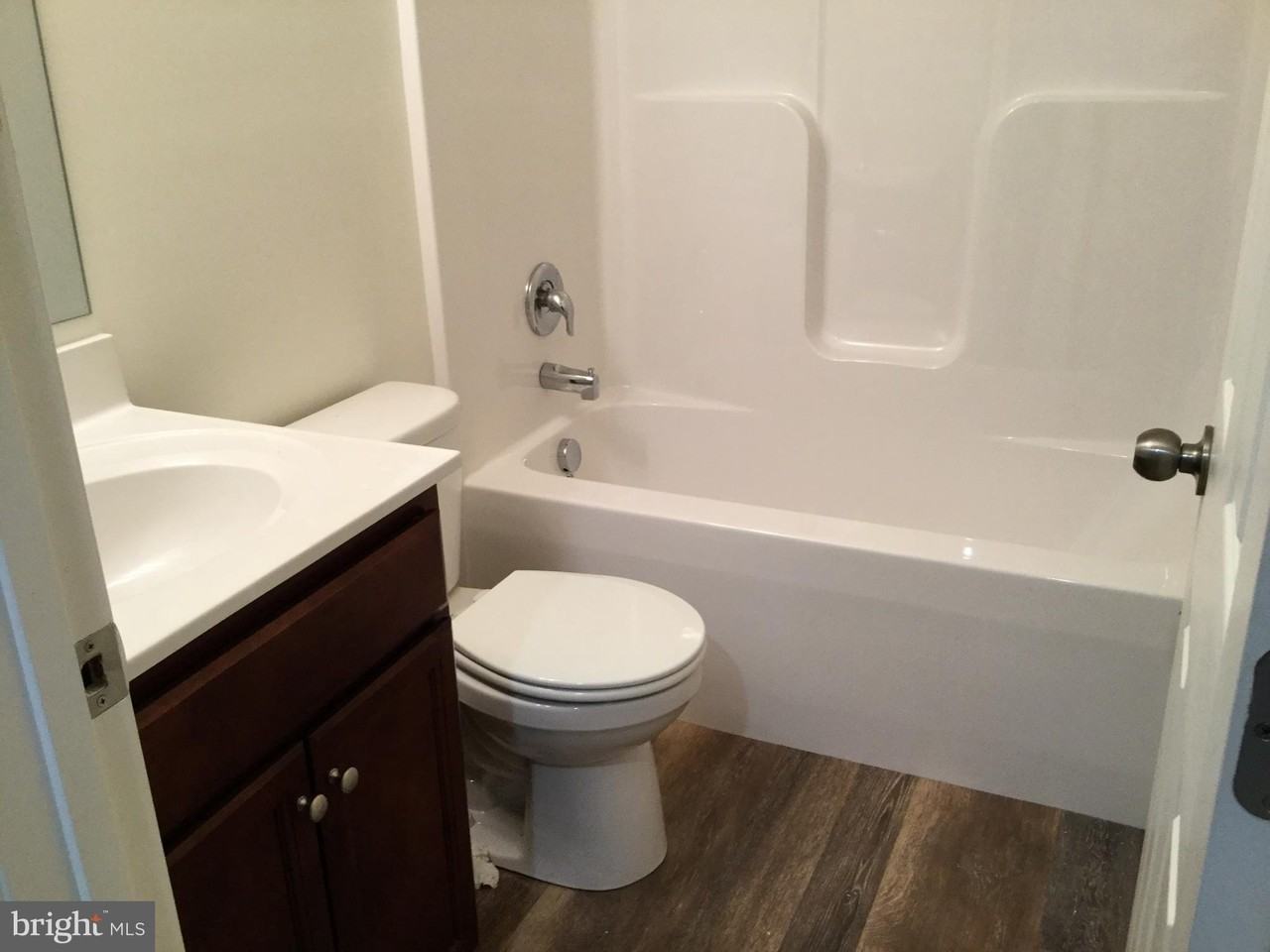 143 N Fort St #2 - Photo 5 of 7