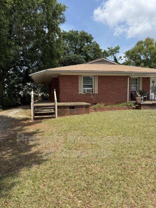 9 Eisenhower Dr #A - Photo 2 of 11