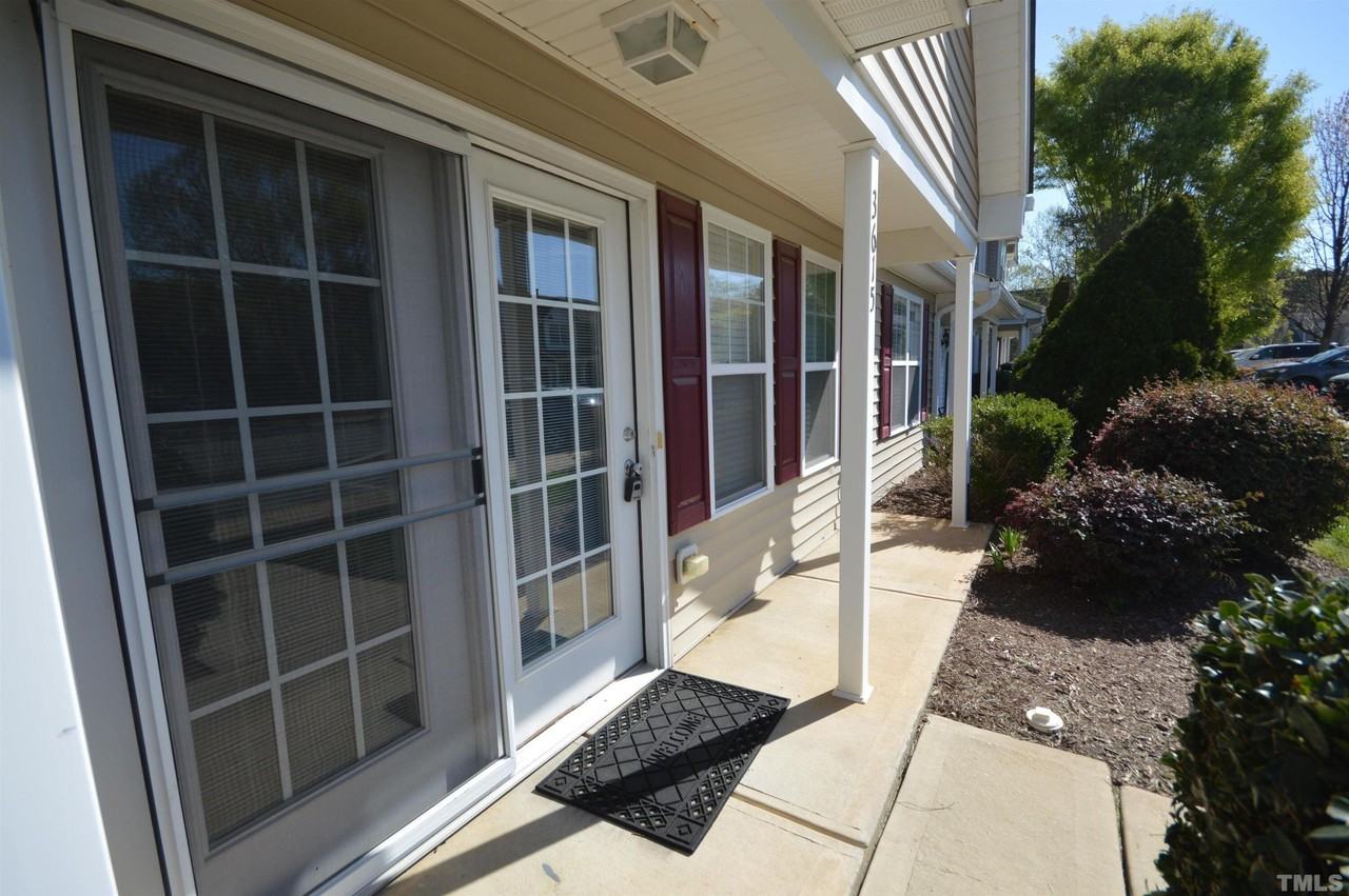 3615 Bison Hill Ln - Photo 5 of 20