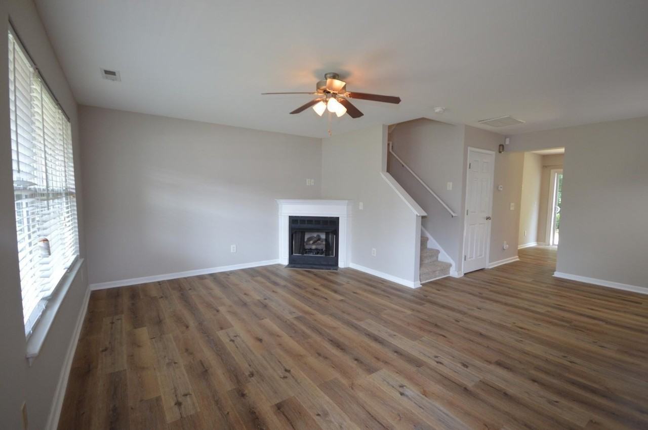 3617 Bison Hill Ln - Photo 5 of 24