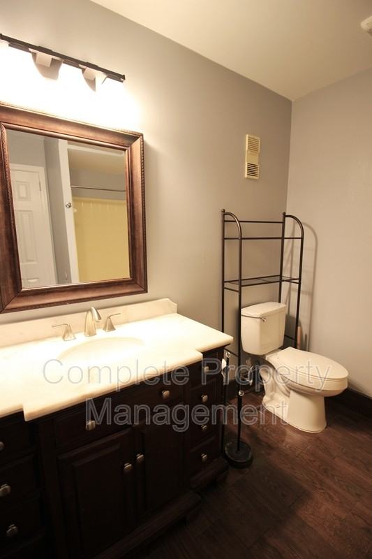 604 Farr Cir - Photo 6 of 14