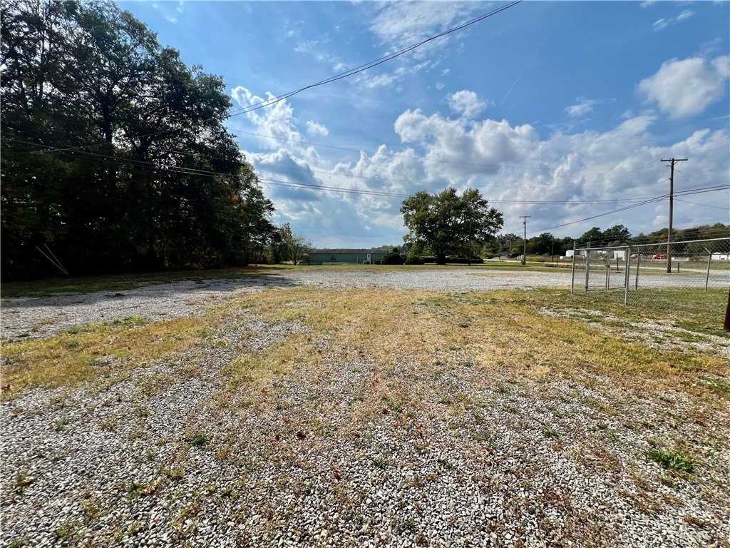 4772 Harlansburg Rd - Photo 4 of 9